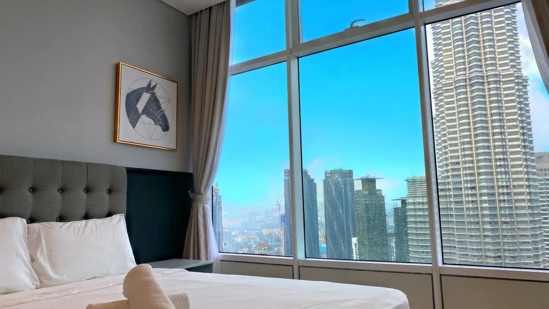 Lägenhet Sky Suites Klcc By Luxury Stay Kuala Lumpur